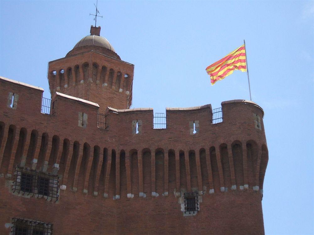 Hotel Alexander Perpignan Exterior foto