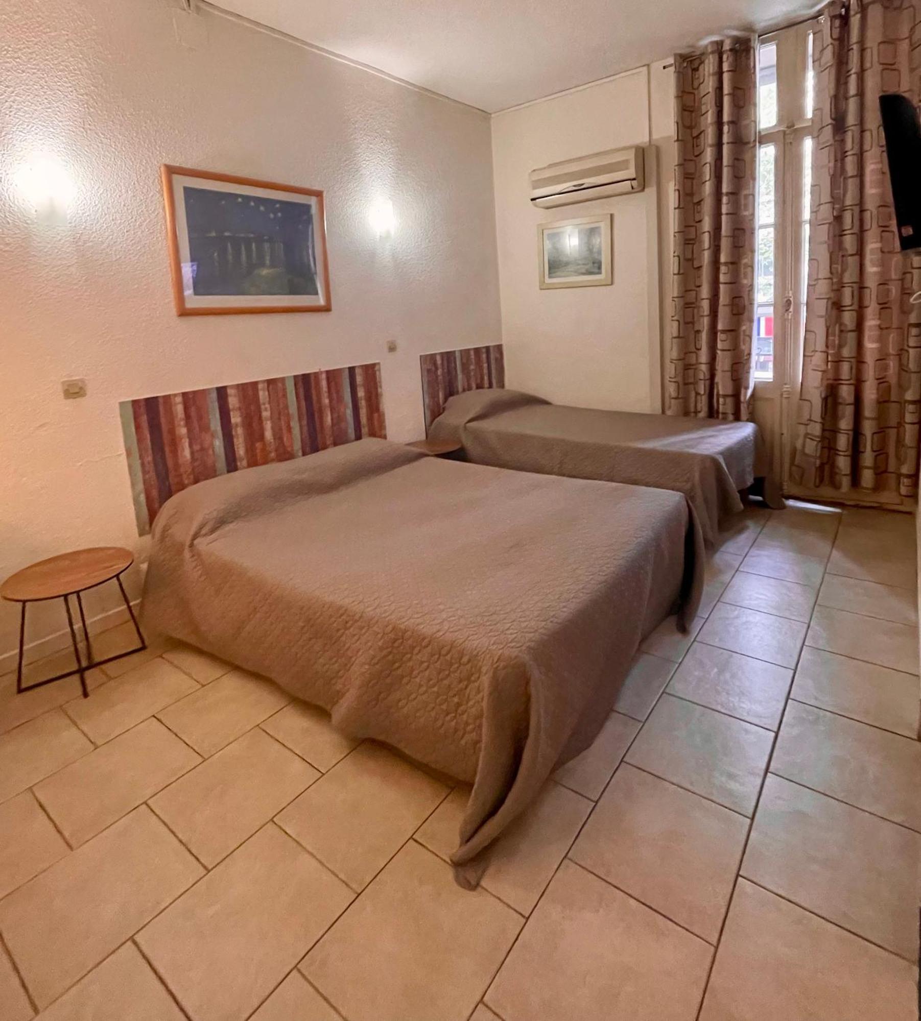 Hotel Alexander Perpignan Exterior foto